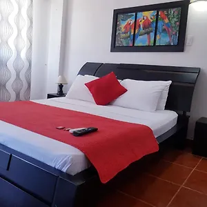 https://hotel-media-luna.santamartahotels.net