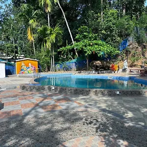 Karmaliz Casa Del Chavara